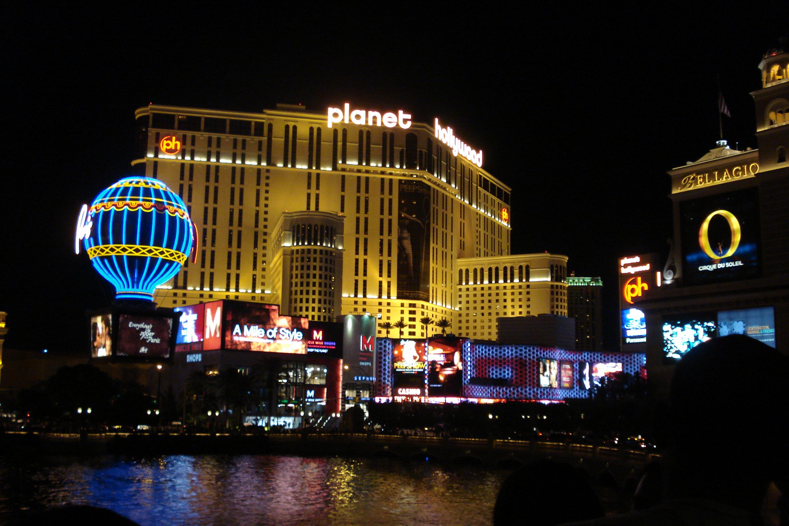 Review of Planet Hollywood Resort & Casino in Las Vegas, Nevada