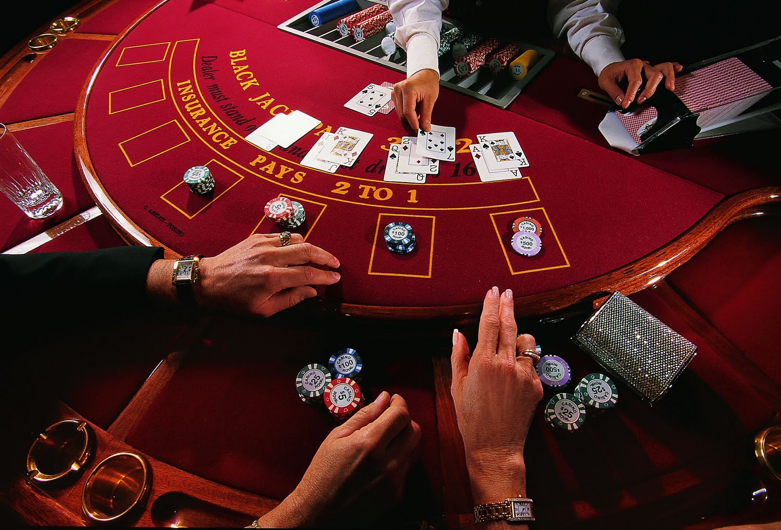 How Does Poker Game Impact Decision Making In Real Life