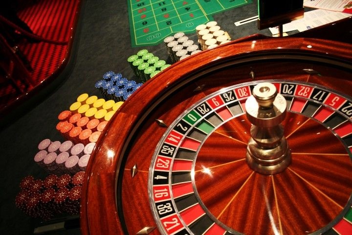 How New Players Can Play Roulette Game In Online Casinos?